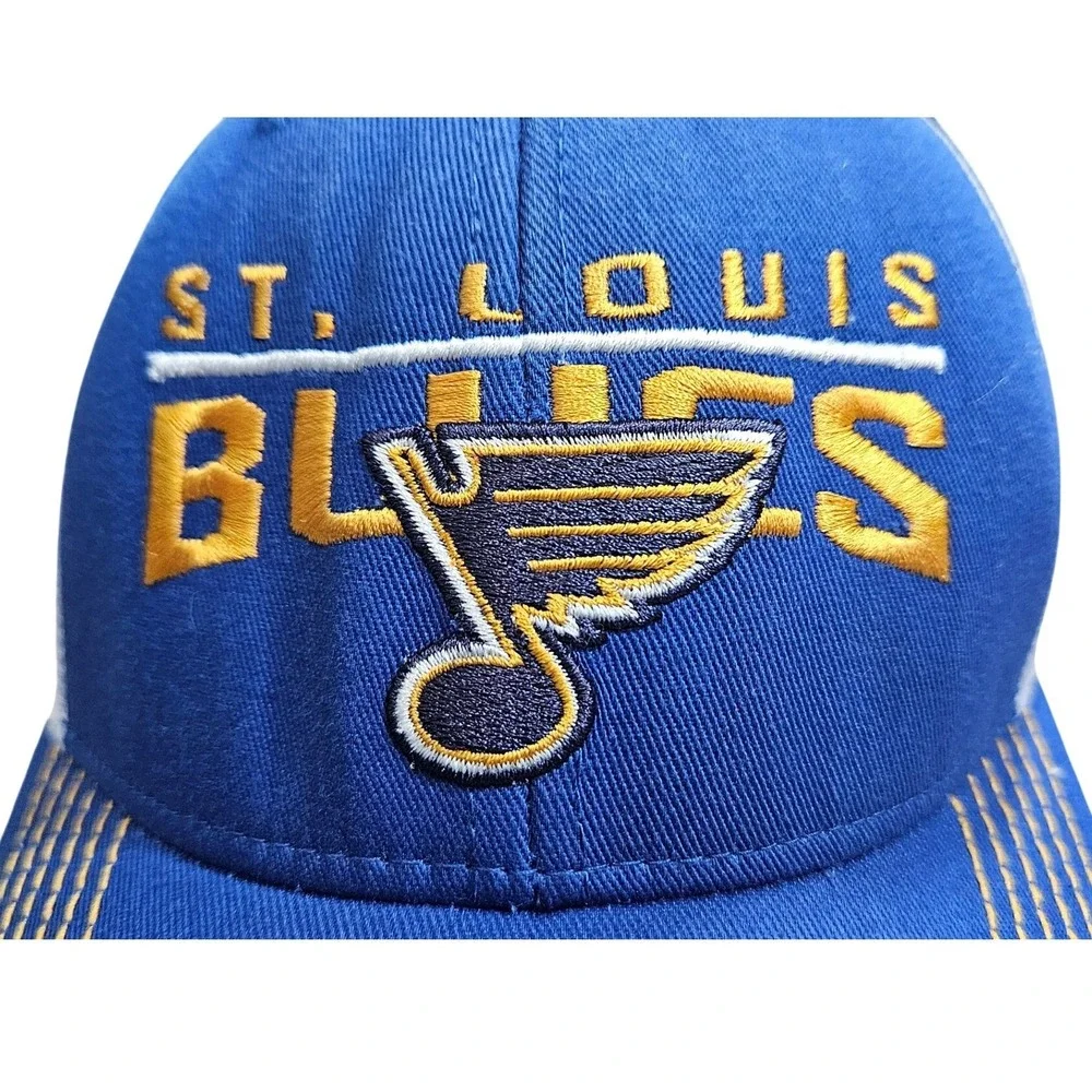 NHL St. Louis Blues Youth Trucker Hat Blue White Snapback Mesh Meshback Cap